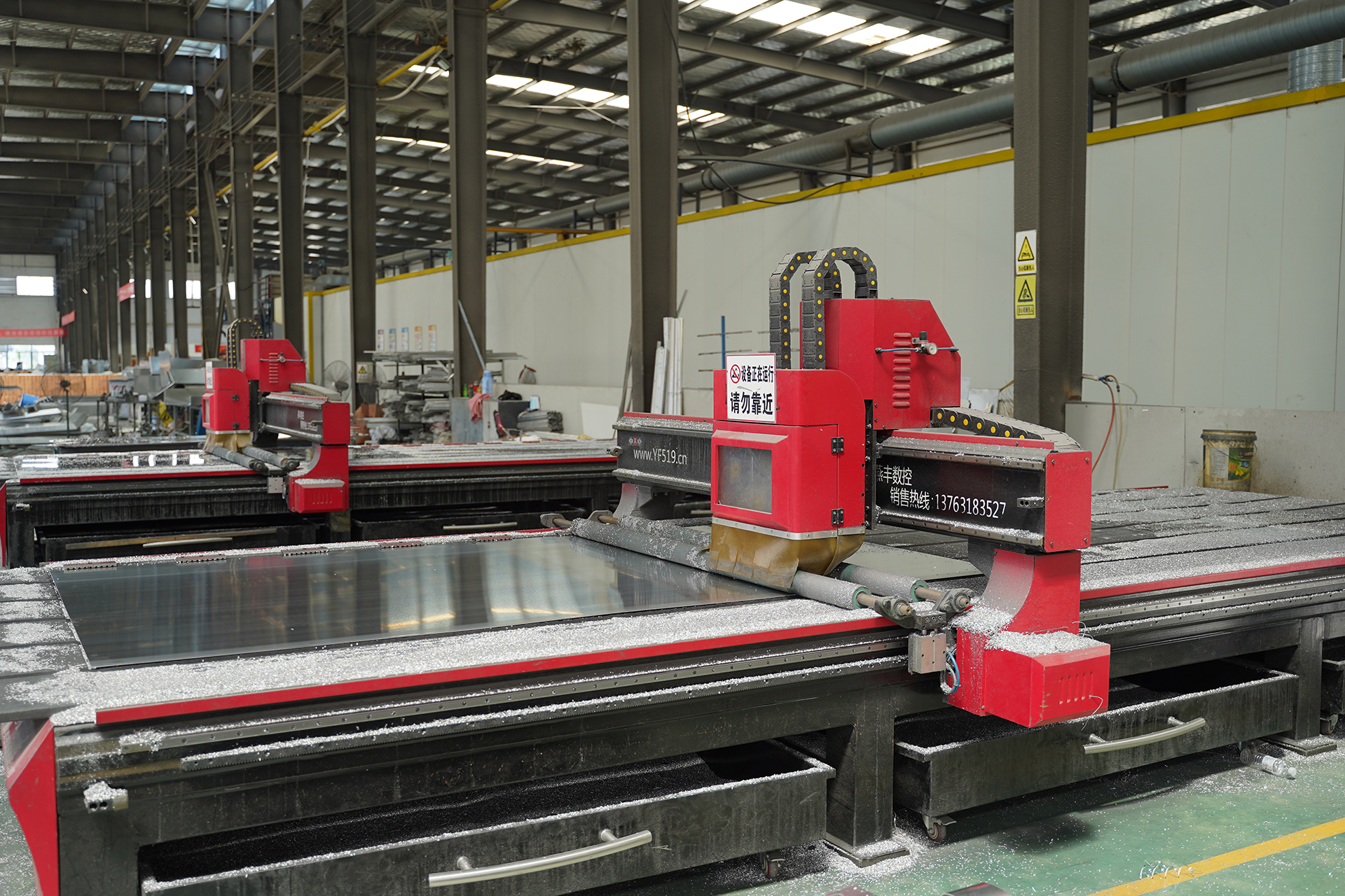 切割生產(chǎn)線