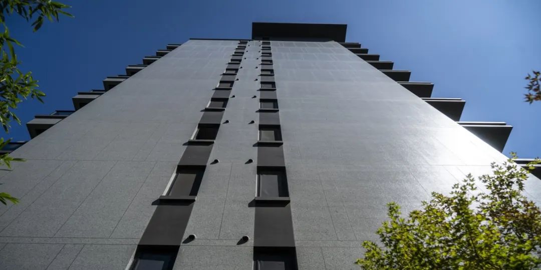 外立面涂料四：成本控制下，做出「金屬質(zhì)感、石材效果」