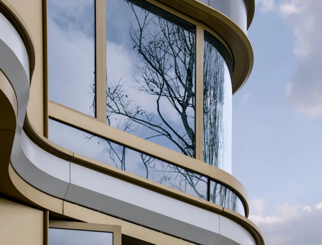 外立面：各類材料 —— 成本、特征+使用場景（一）